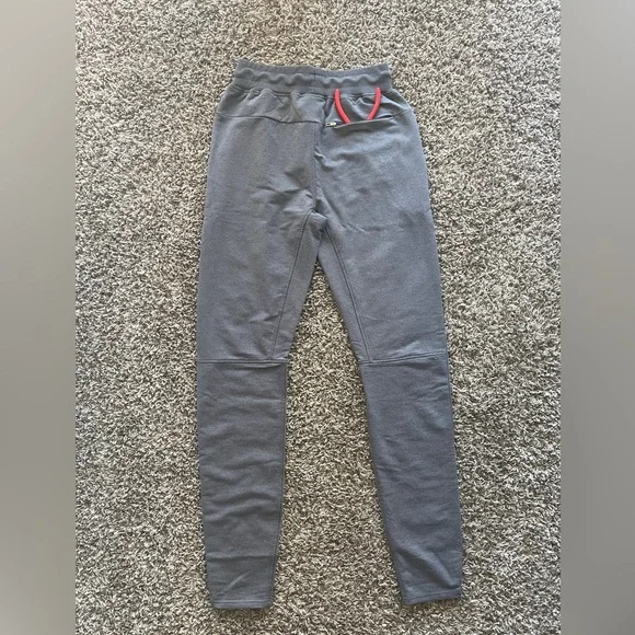 SOLD NWT American Tall Grey Joggers - Picture 2 of 6
